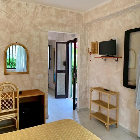 호텔 Villaggio Torre Ruffa 4*