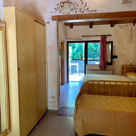 호텔 Villaggio Torre Ruffa 4*