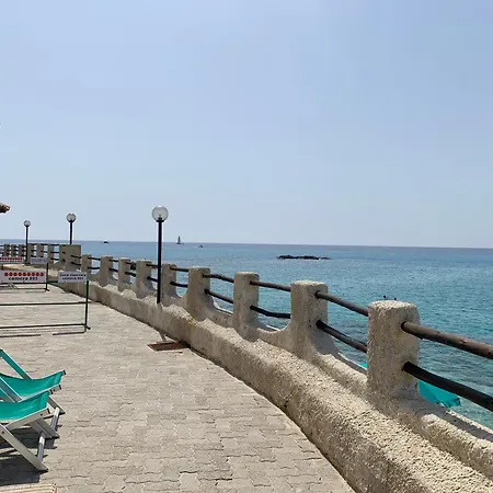 호텔 Villaggio Torre Ruffa 4*