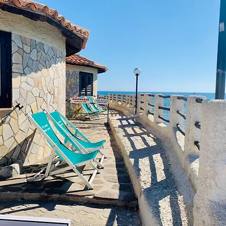 Villaggio Torre Ruffa 호텔