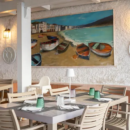 Hotel Villaggio Torre Ruffa