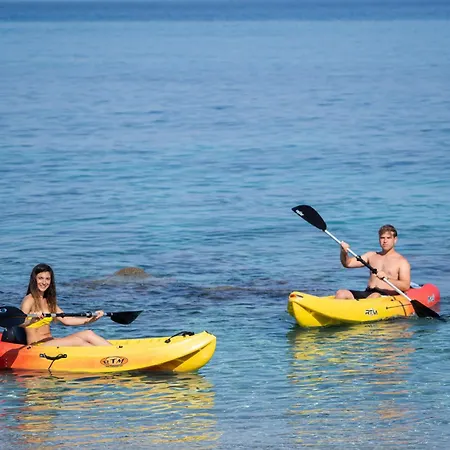 Villaggio Torre Ruffa מלון 4*