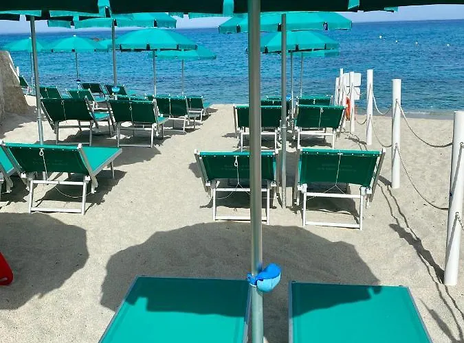 Villaggio Torre Ruffa 4*